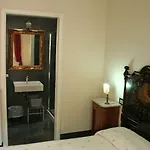 La Peonia Boutique Pirri